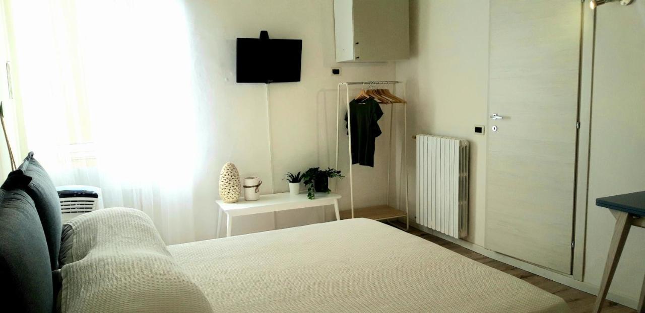 Ferienwohnung La Casa Nel Borgo Parma Exterior foto